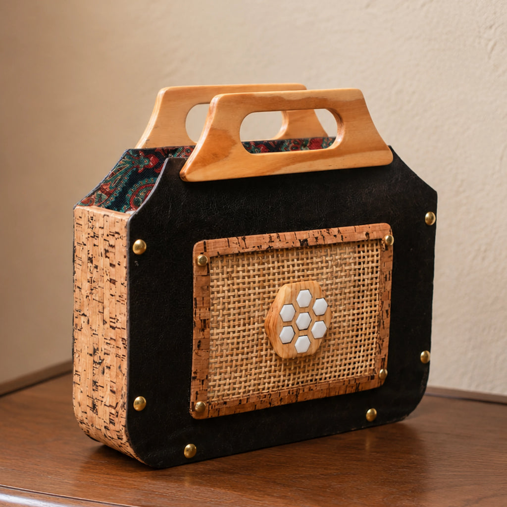 Woodlyn Cane – Handcrafted Rattan & Vegan Leather Bag