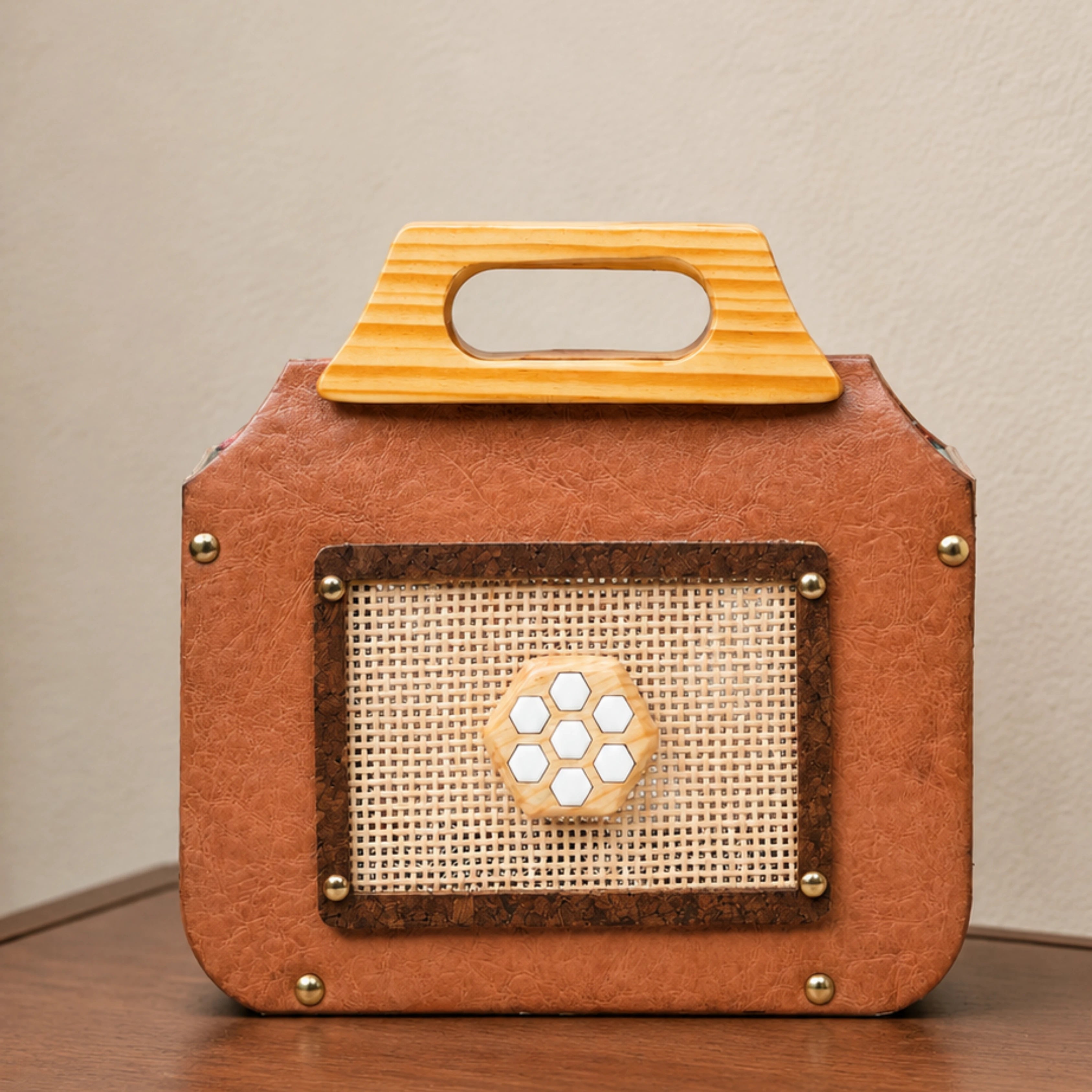 Woodlyn Cane – Handcrafted Rattan & Vegan Leather Bag
