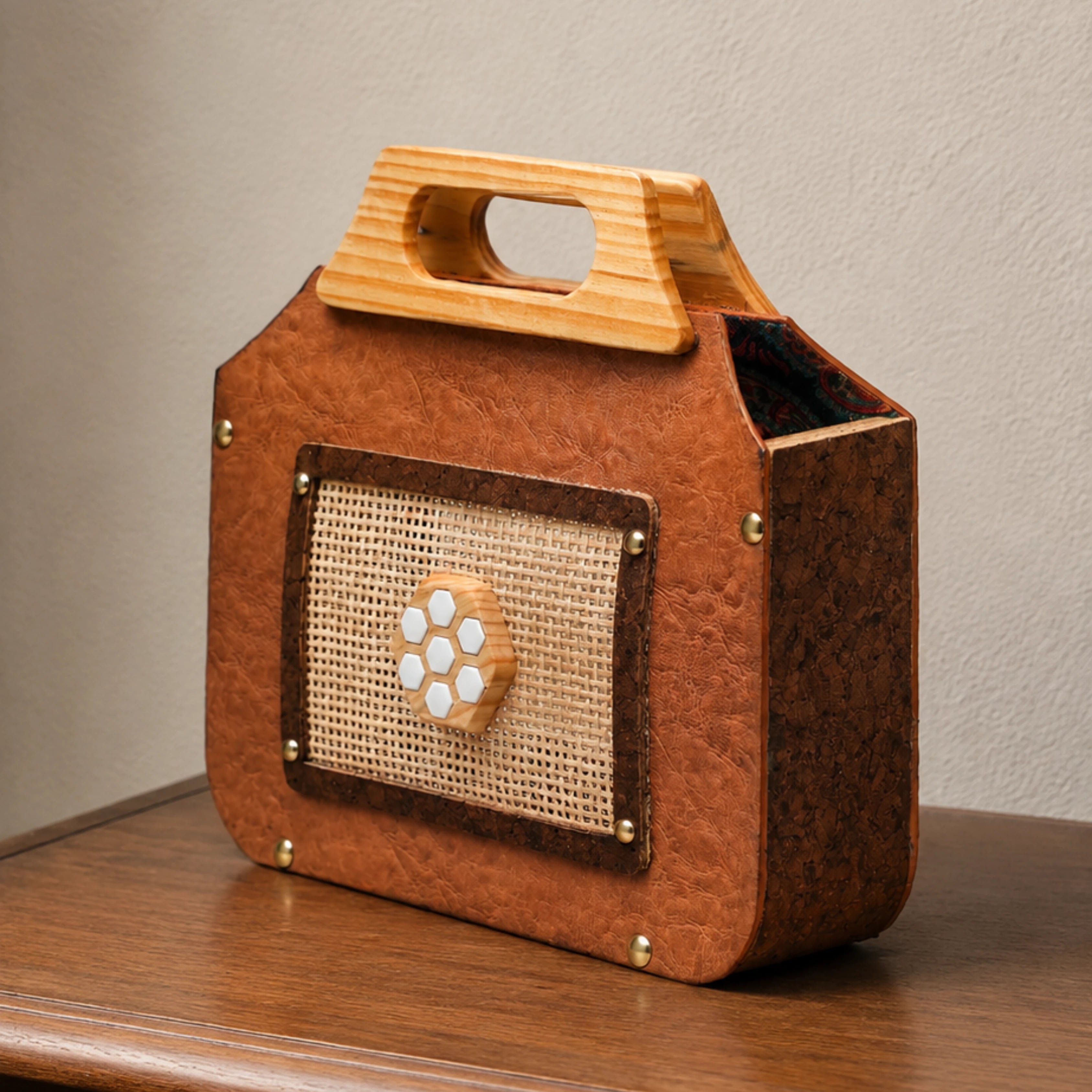 Woodlyn Cane – Handcrafted Rattan & Vegan Leather Bag