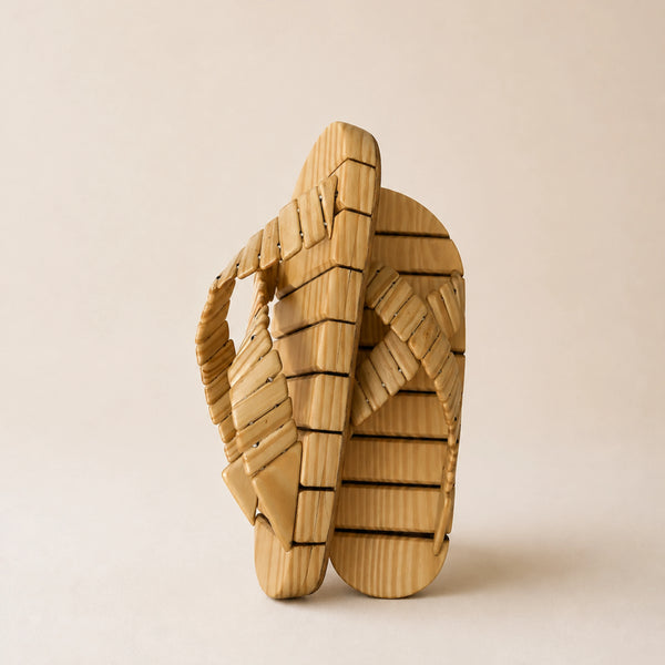 Woodlyn Link Sandals